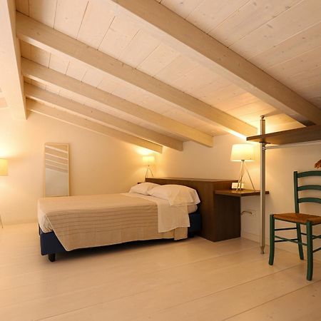 Le Querce Apartments Ronchi  Extérieur photo